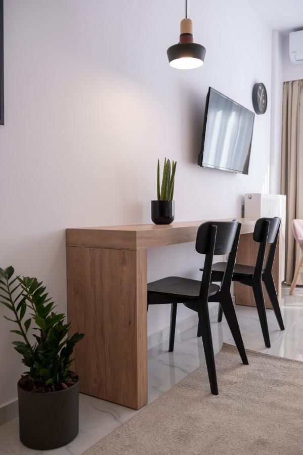 Appartement ιωκα / The Urbitality Project *