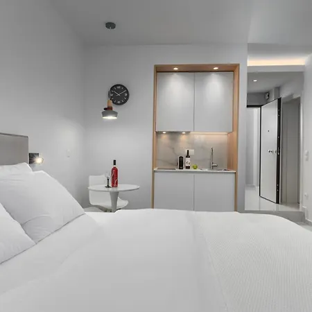 Ιωκα Suites / The Urbitality Project Thessalonique Extérieur photo