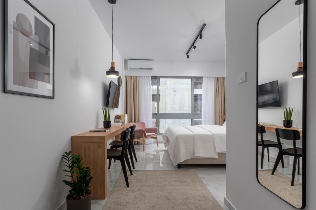 ιωκα / The Urbitality Project Apartment Thessaloniki