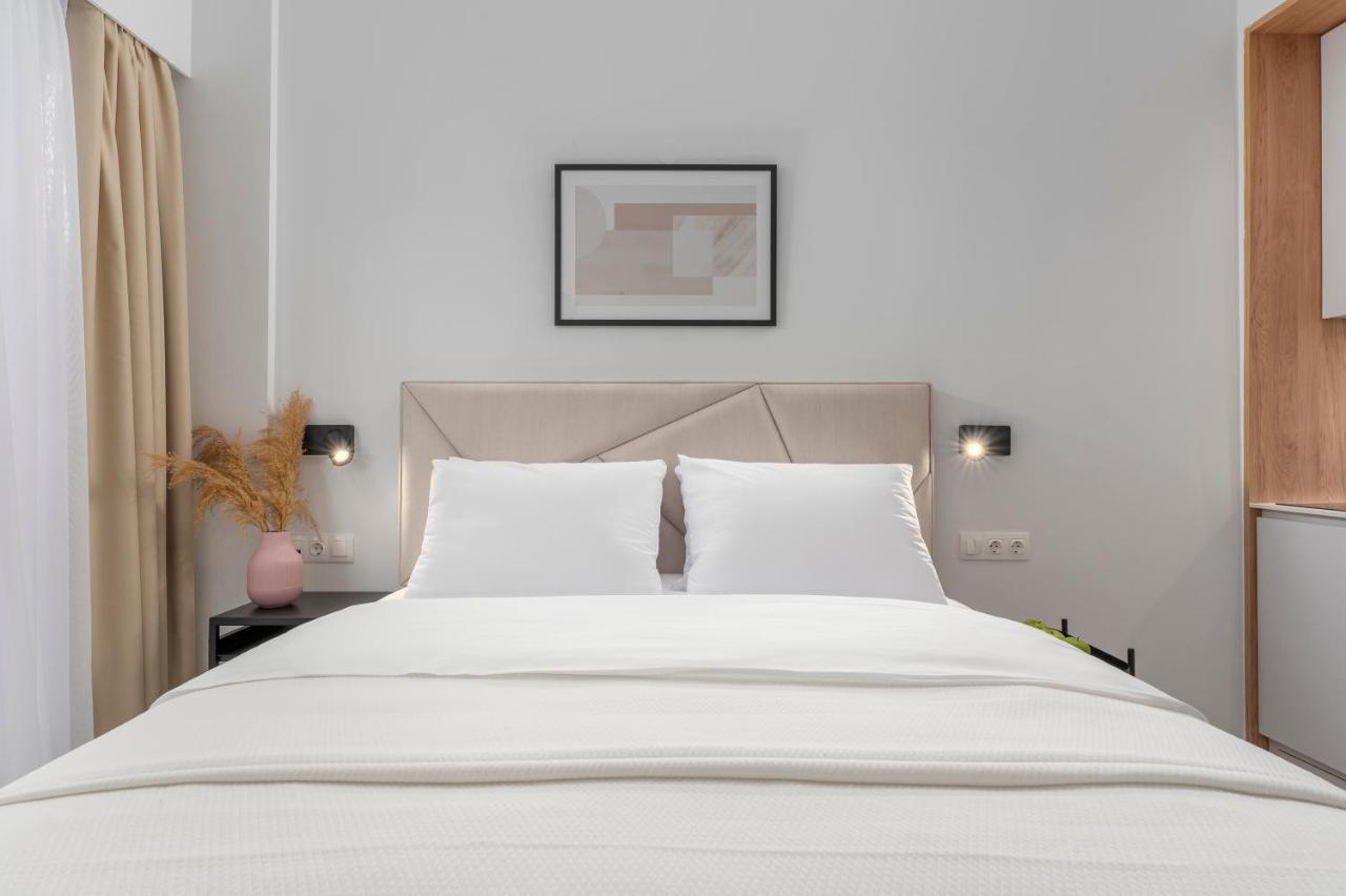 Apartamento ιωκα / The Urbitality Project *